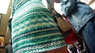 ফতোনাশশকা বনের মধ্যে একটি বেশ্যা সঙ্গে সময় সেস্ক বিডিও কাটায়.