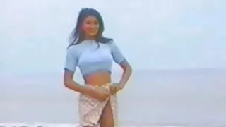 সে স্কোপা পট তার সেক্স এক্স সেক্সি ভিডিও স্বামীর উপস্থিতিতে উইন্ডো ক্লিনার দিয়ে চোদাচ্ছে.