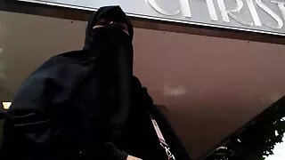 জমাগারকা কুকিজের পরিবর্তে হট গার্ল সেক্স ভিডিও সেক্স করেছে.