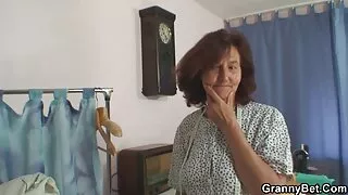 কিভাবে শিক্ষক আমাকে সেক্স ভিডিও চুদাচুদি প্রলুব্ধ.
